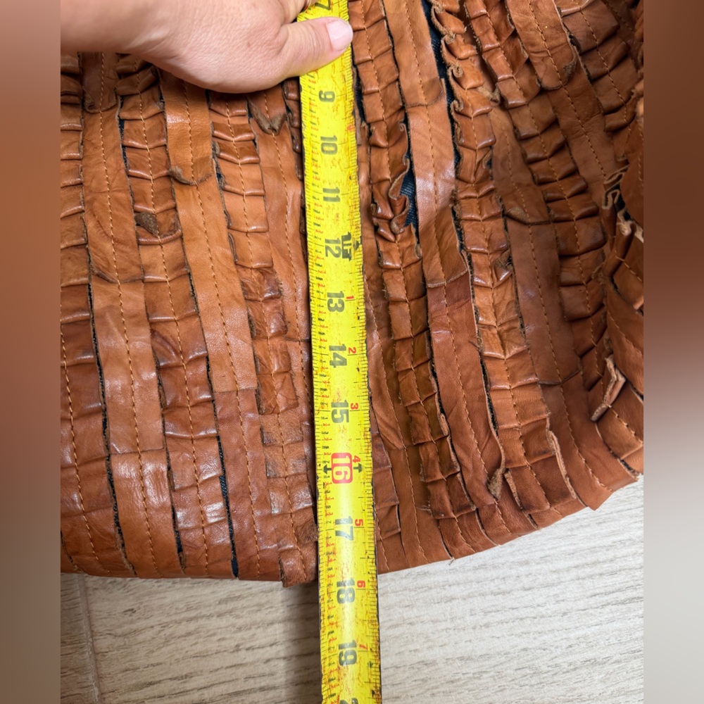 Ameri Leather Large Tan Woven Leather Tote - image 8